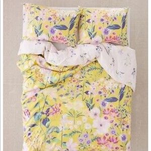 Urban Outfitters Laurel Floral Queen Duvet and Pillow Covers